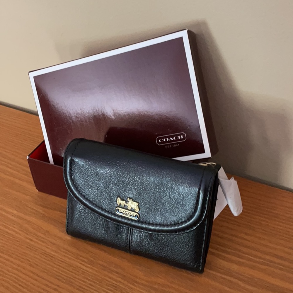 Coach Small Black Leather Wallet NWT